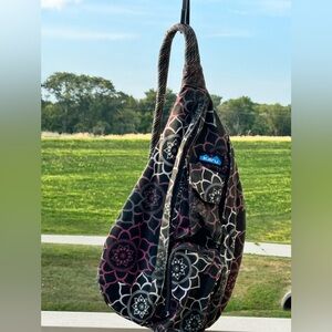 KAVU Rope Crossbody Bag ~ Doily Dream